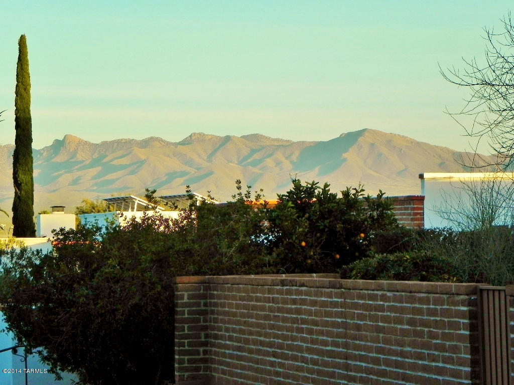 473 W Paseo Solana