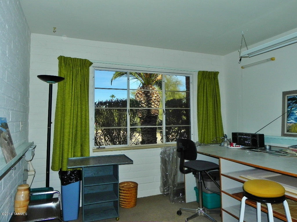 473 W Paseo Solana