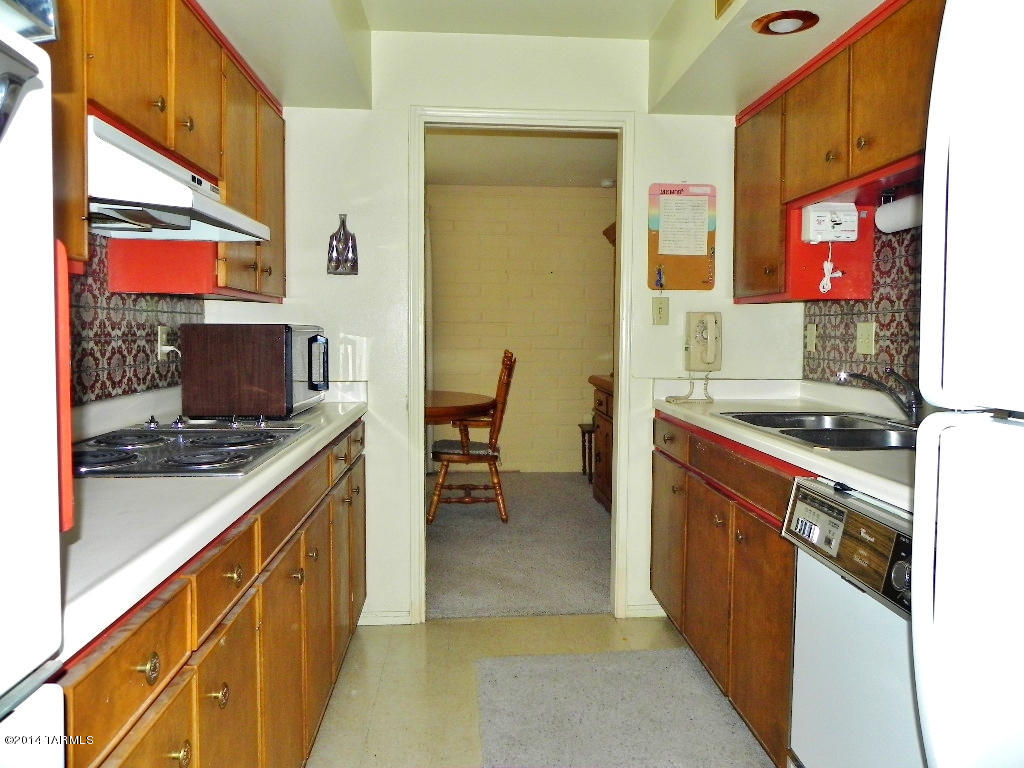 473 W Paseo Solana