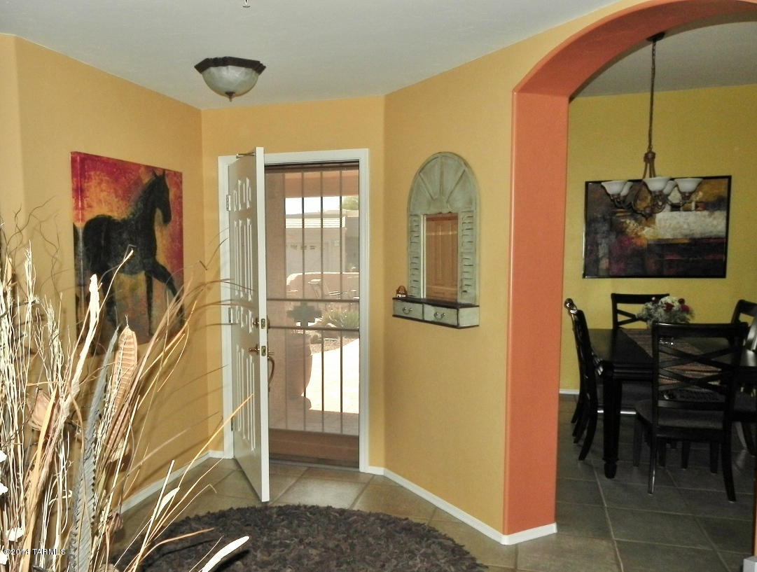 2533 S Pecan Valley Place