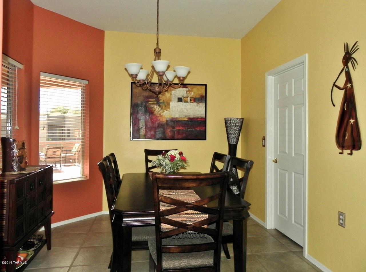 2533 S Pecan Valley Place