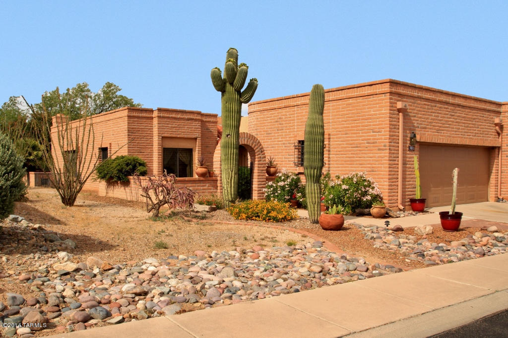 1012 W Calle De Pitahaya