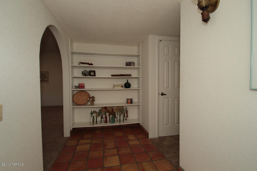 1481 W Calle Mendoza