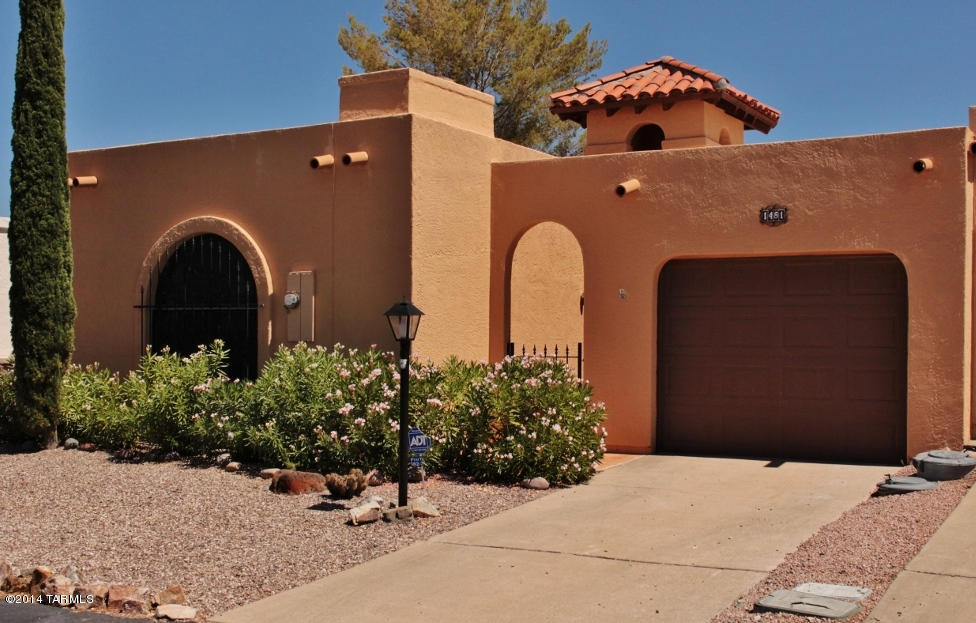 1481 W Calle Mendoza