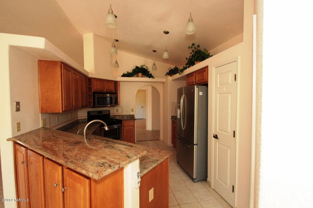 901 W Paseo Del Cilantro