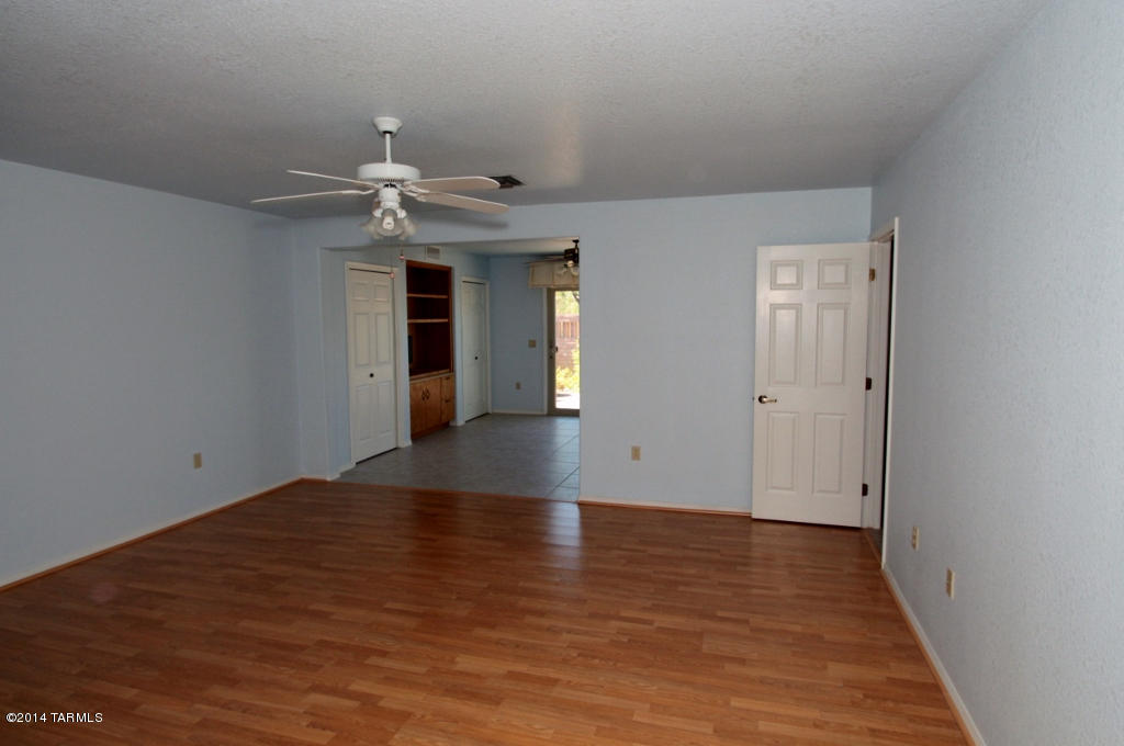 901 W Paseo Del Cilantro