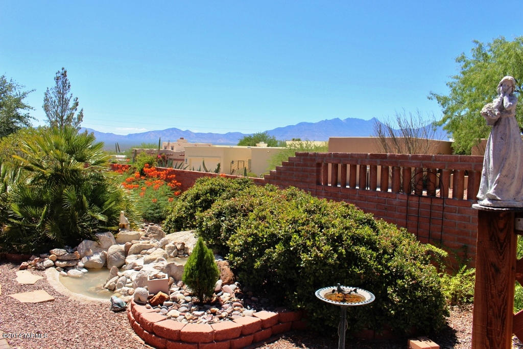 901 W Paseo Del Cilantro