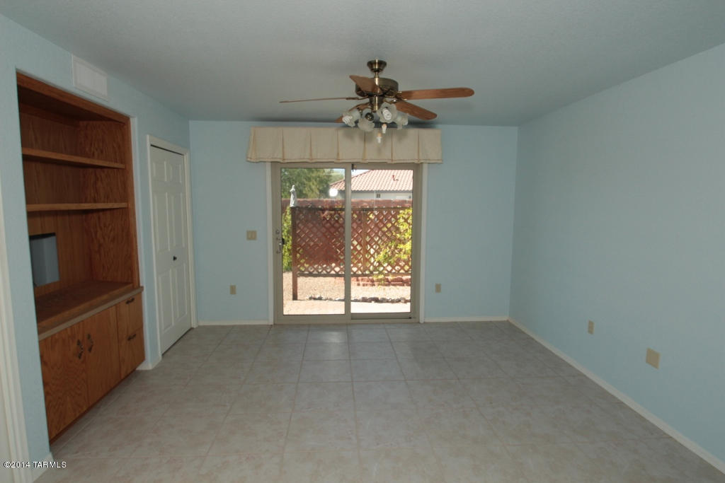 901 W Paseo Del Cilantro