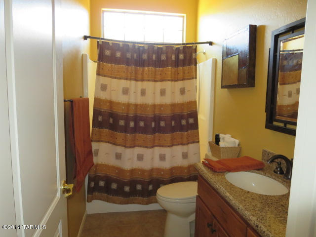 3983 S Golden Lynx Road