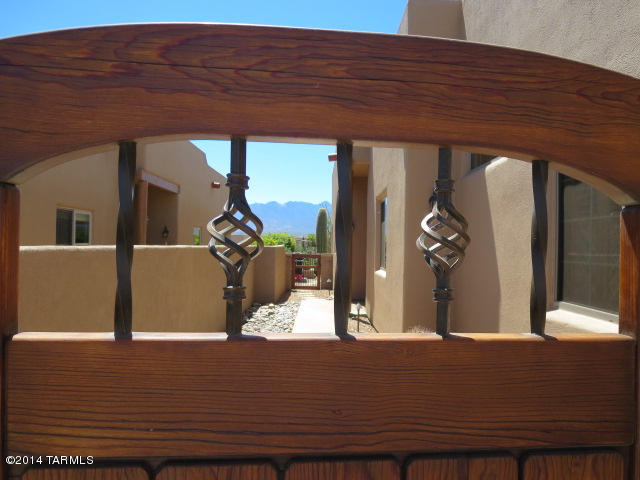 3983 S Golden Lynx Road