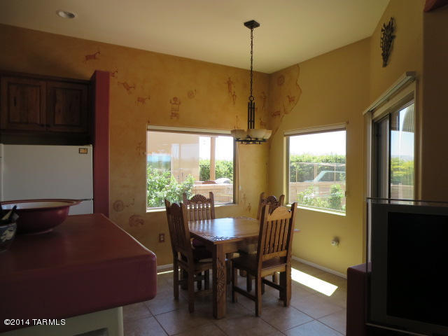 3983 S Golden Lynx Road