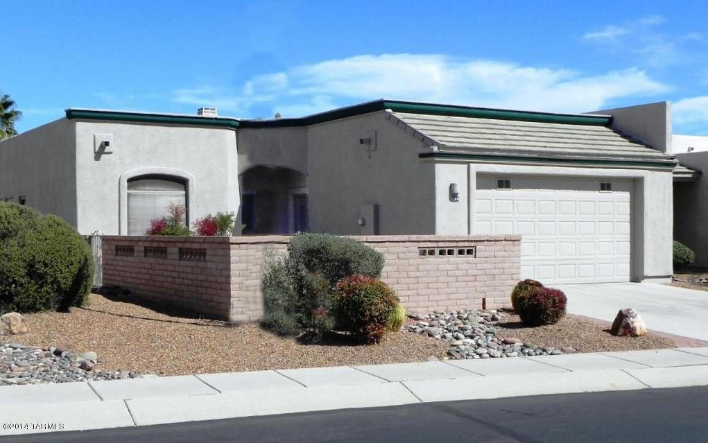 694 W Waterview Drive