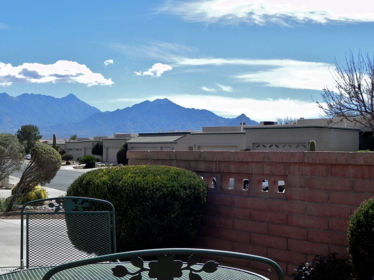 694 W Waterview Drive