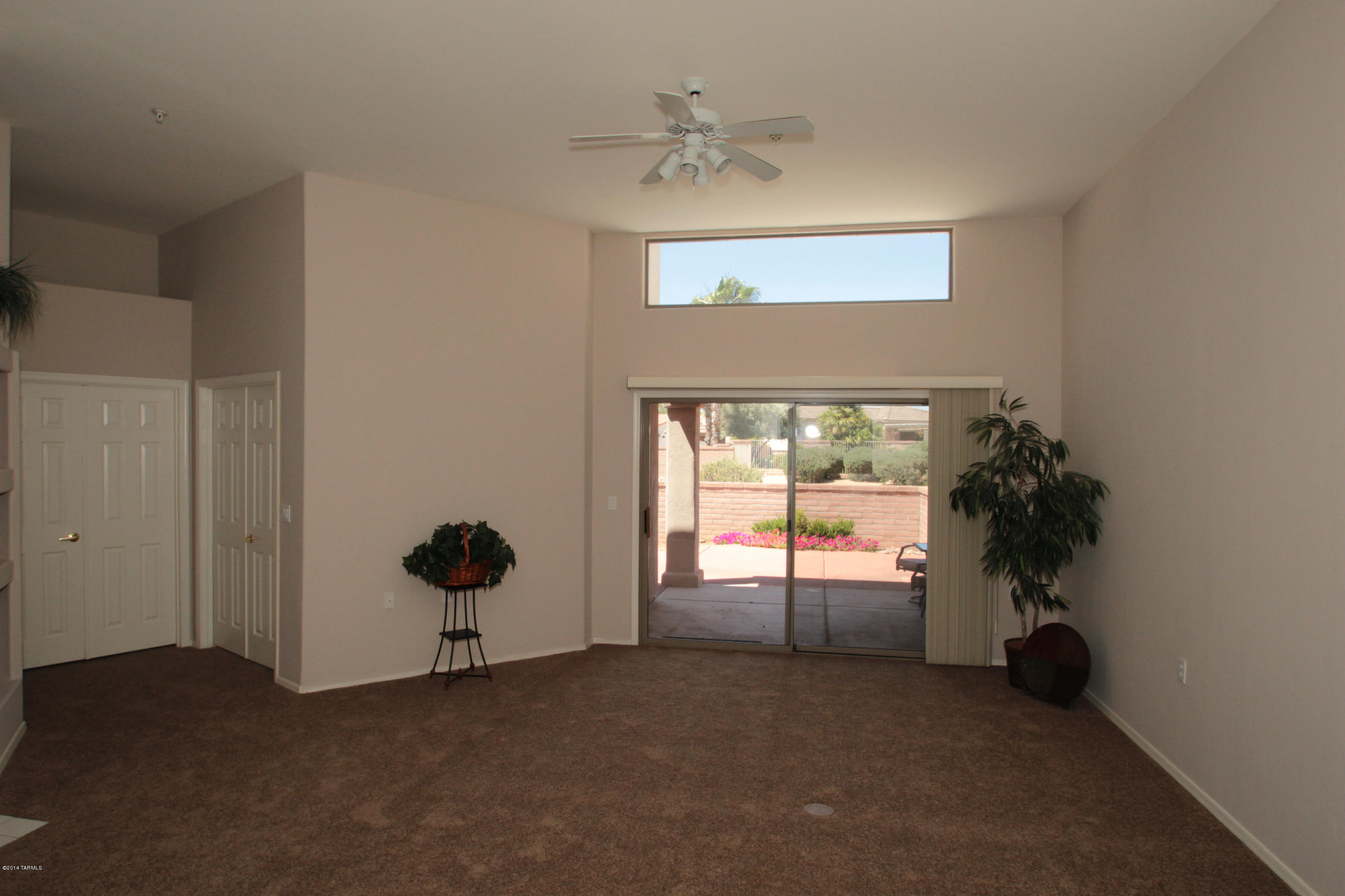 694 W Waterview Drive