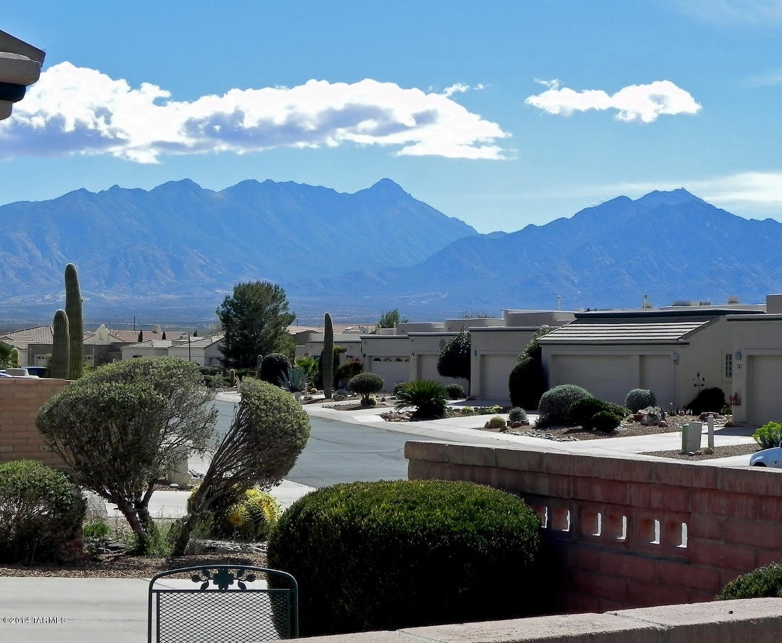 694 W Waterview Drive