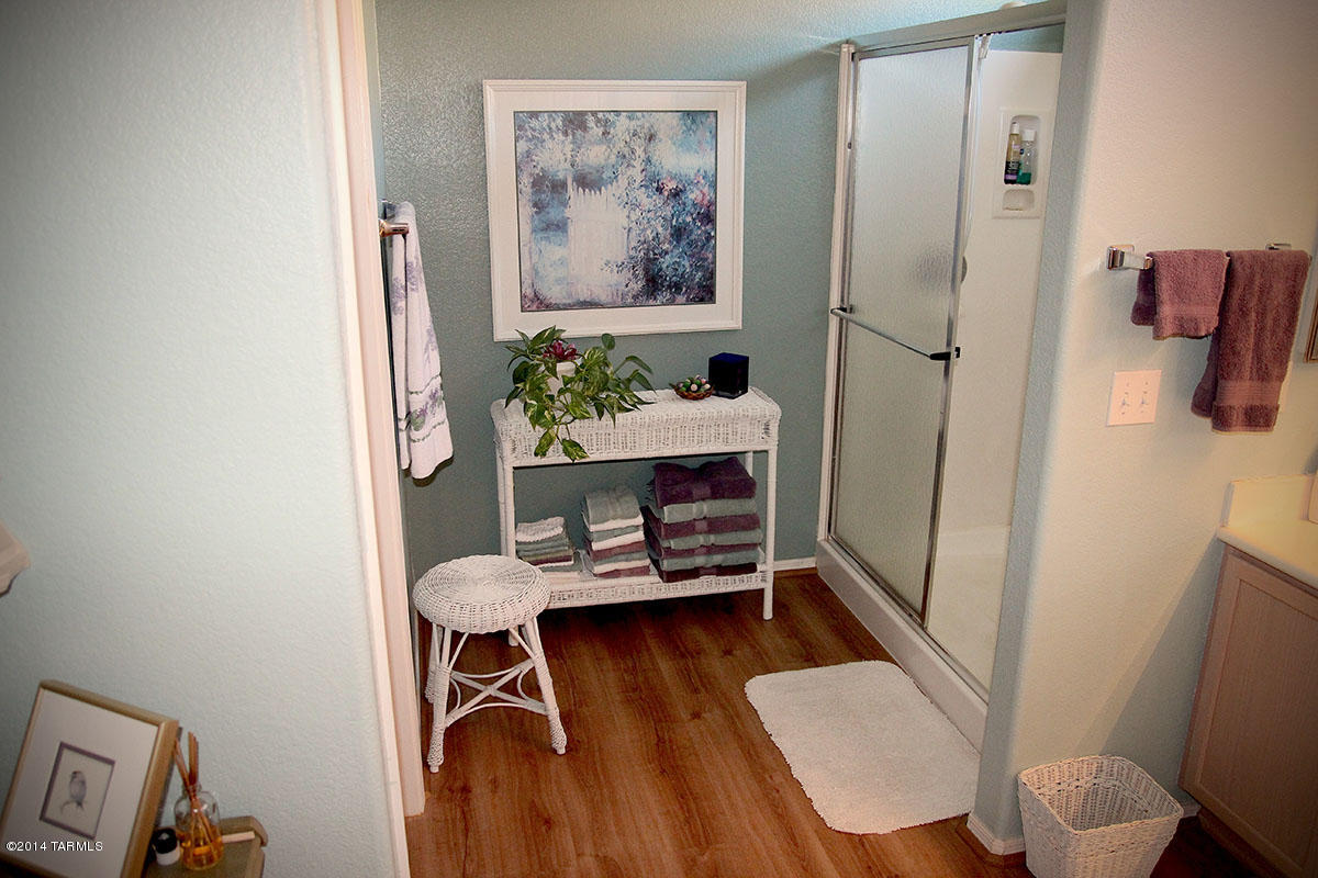 270 N Bluebird Drive