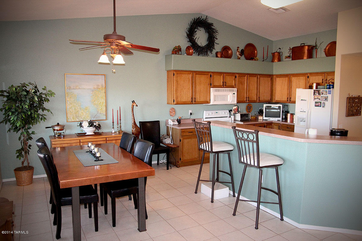 270 N Bluebird Drive