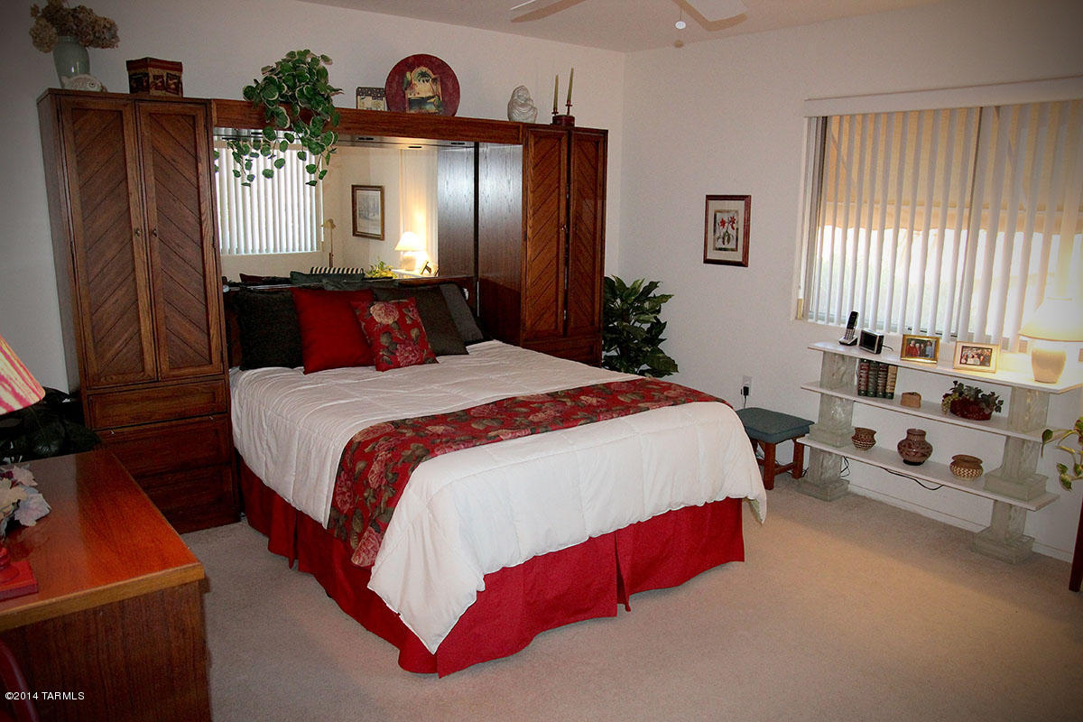 270 N Bluebird Drive