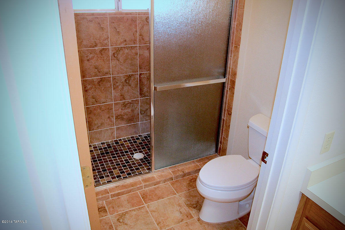 1610 W Calle Hacienda