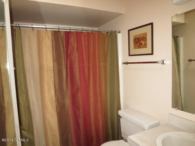 1005 S Calle De Las Casitas