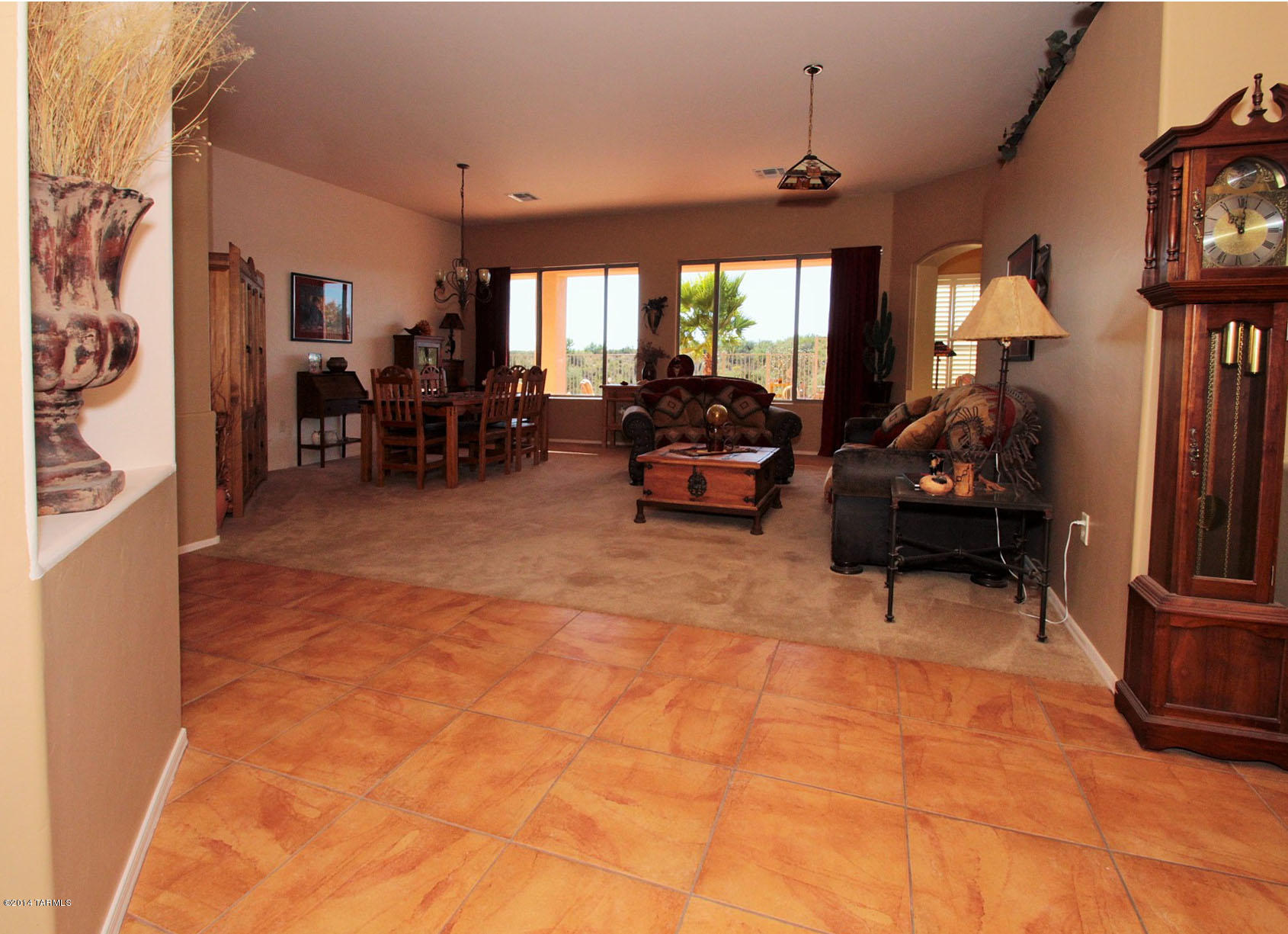 2391 W Calle Cacillo