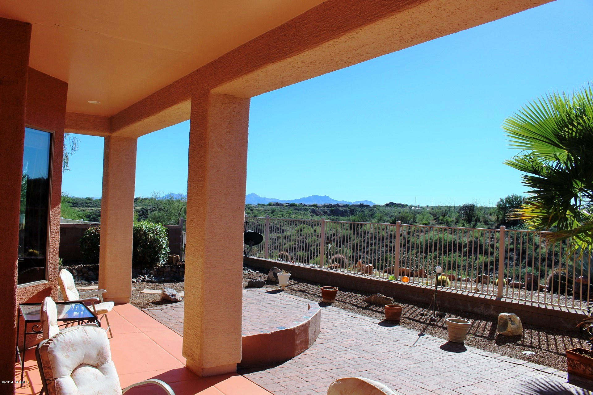 2391 W Calle Cacillo