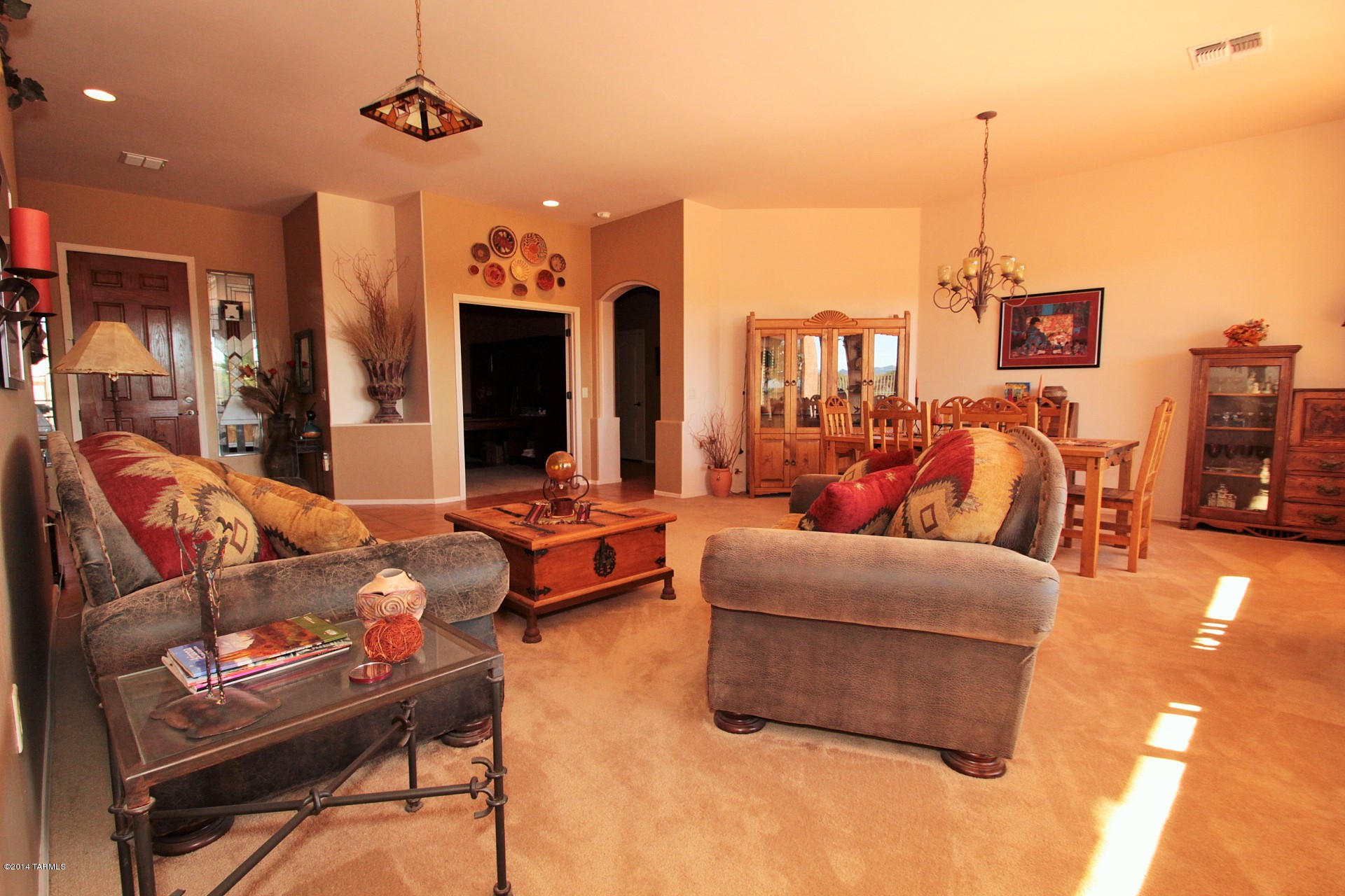 2391 W Calle Cacillo