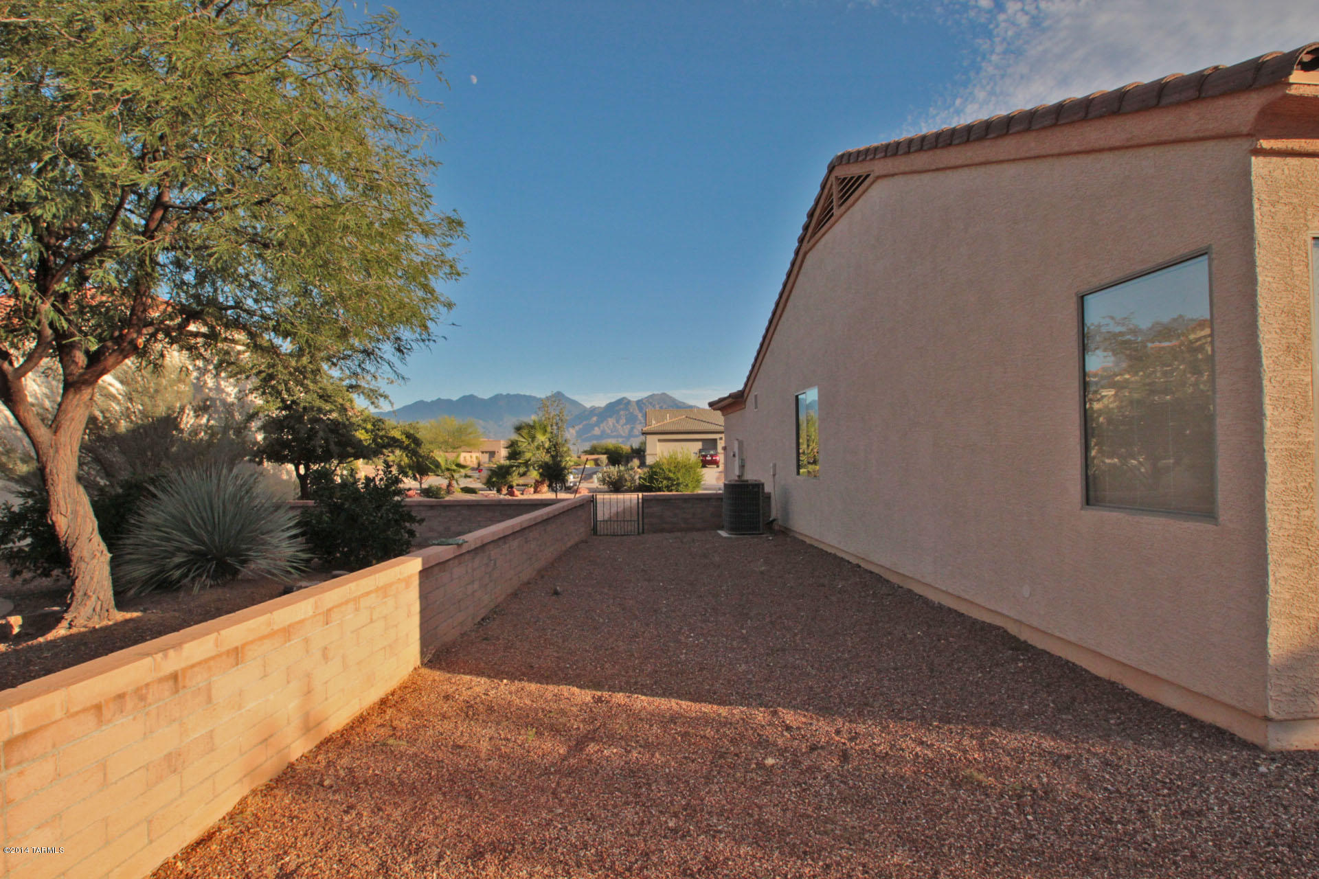 4614 S Moon River Place