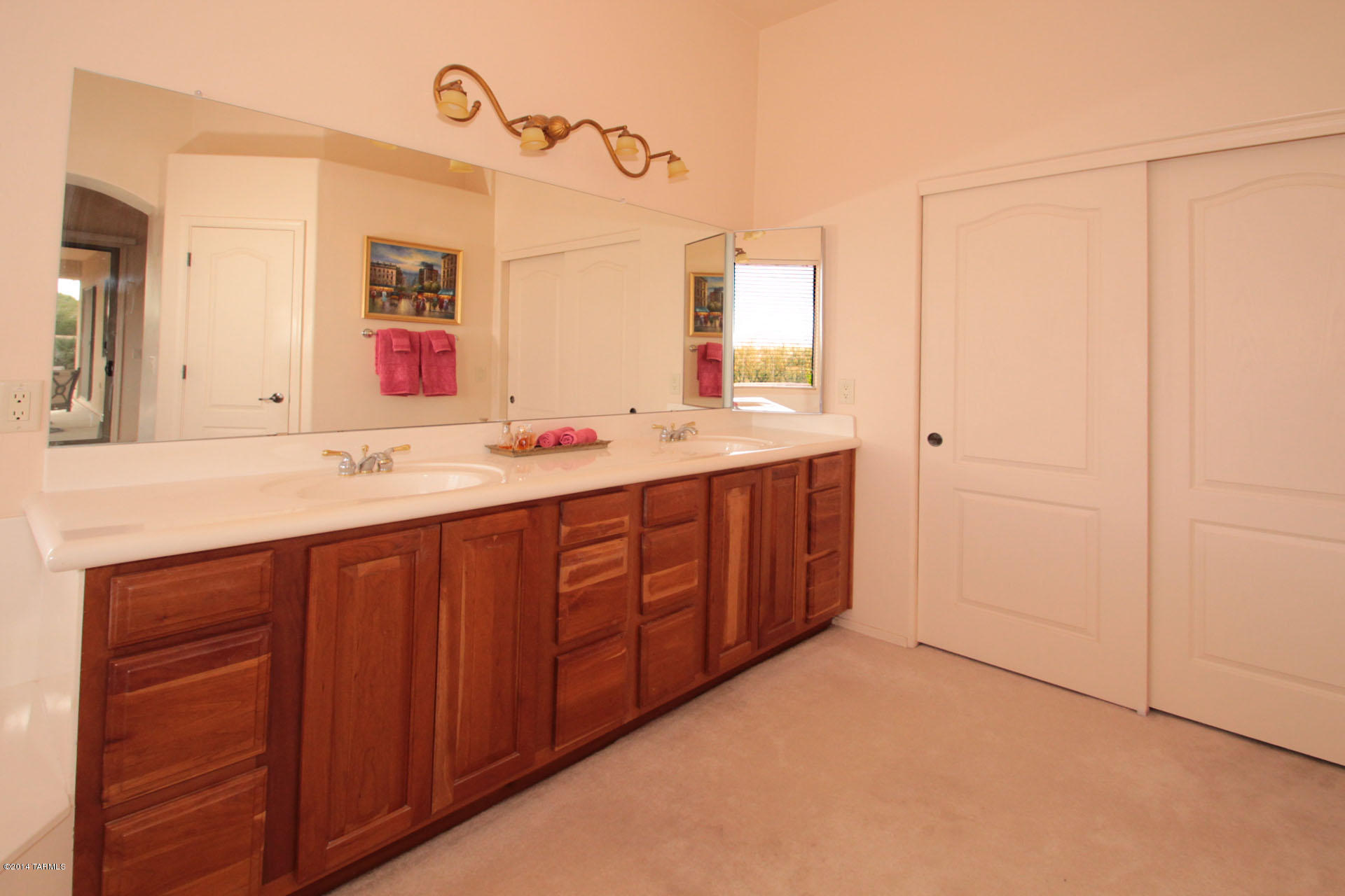 4614 S Moon River Place