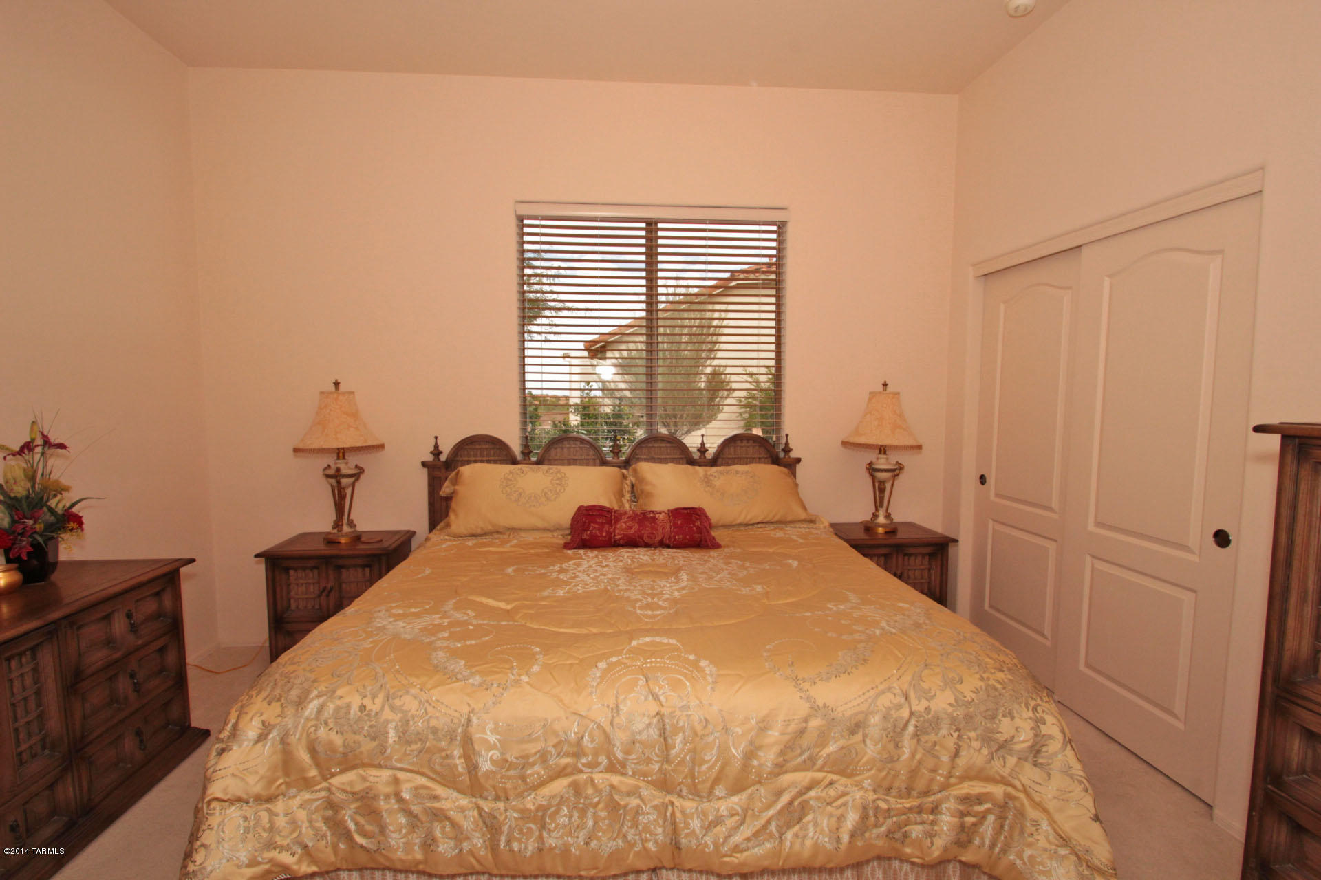 4614 S Moon River Place