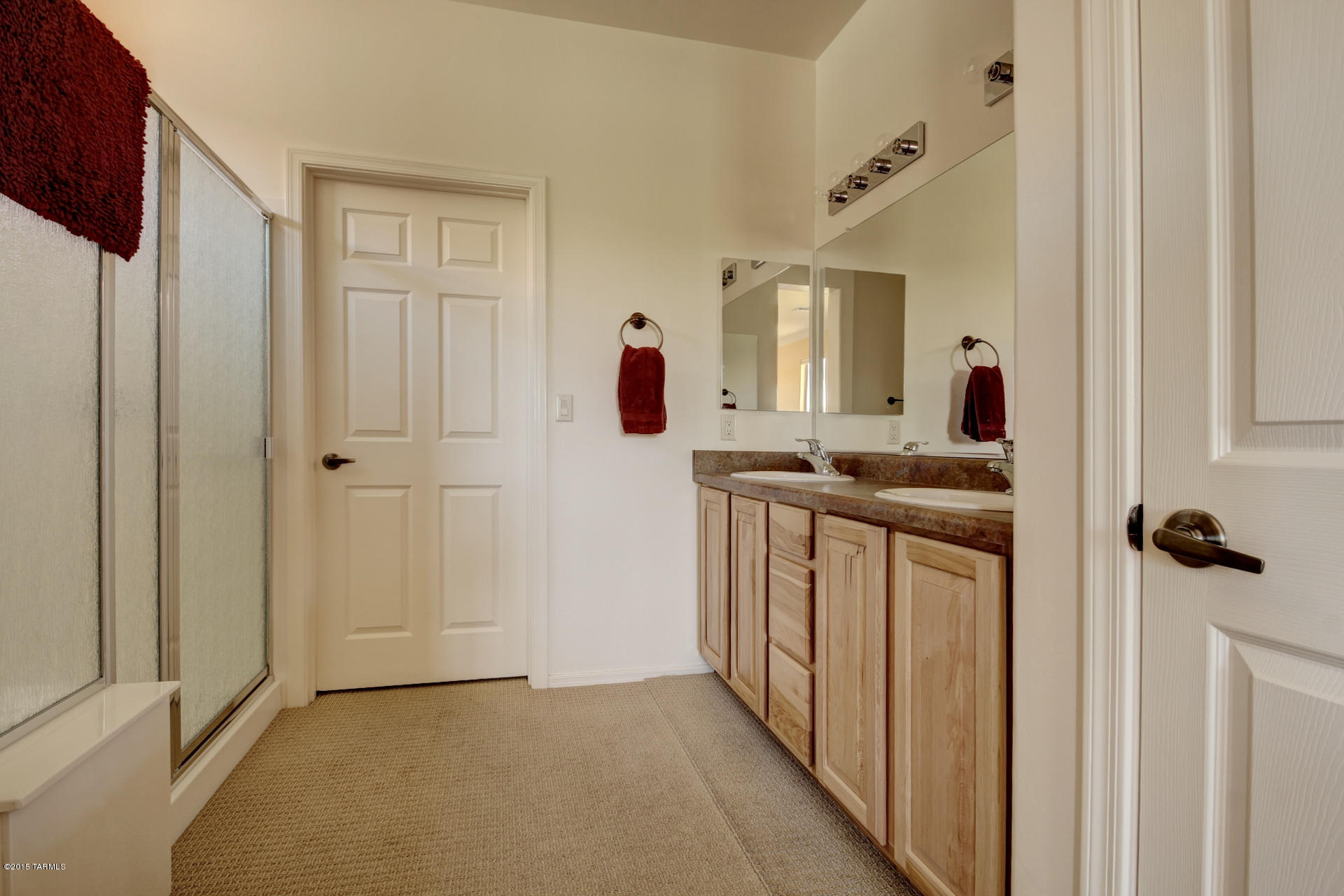 665 N Rugged Canyon Drive