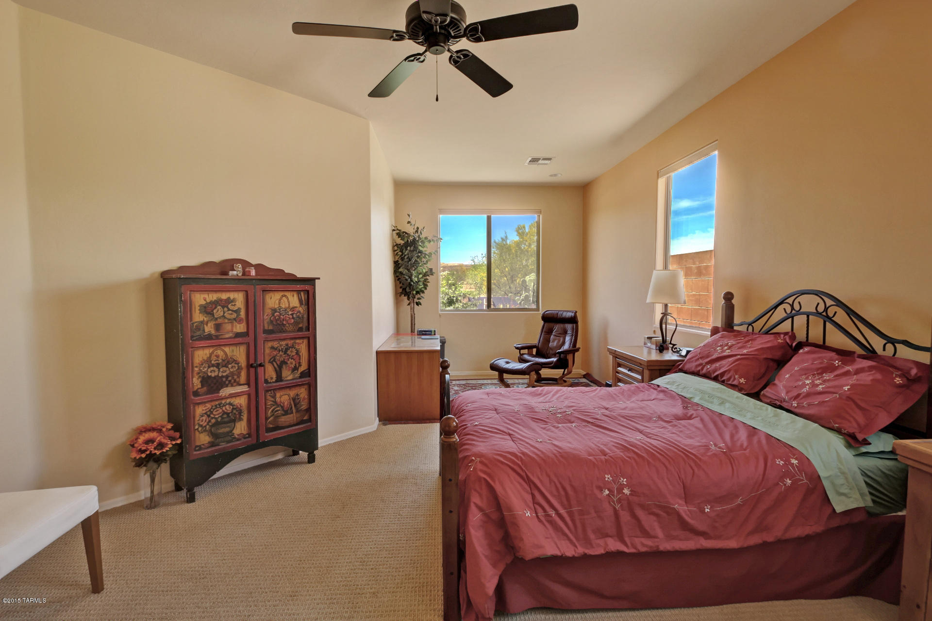 665 N Rugged Canyon Drive