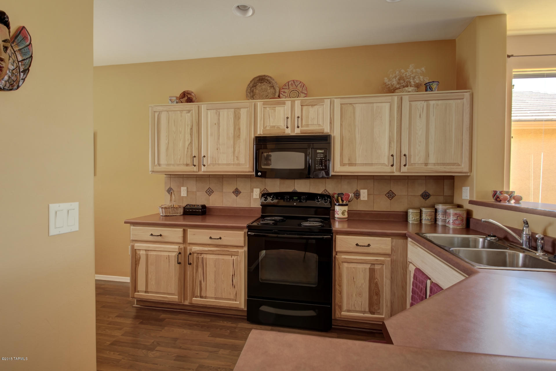 665 N Rugged Canyon Drive