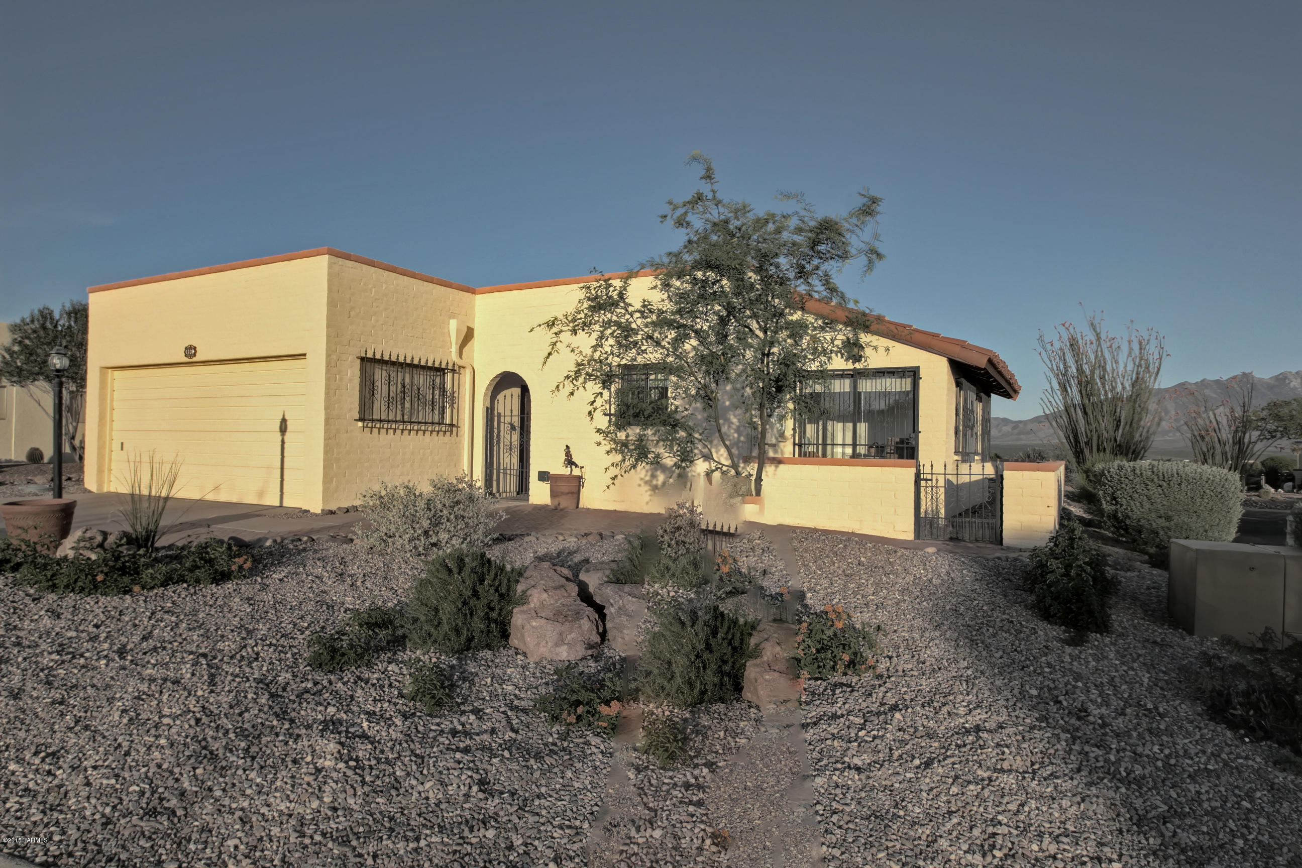 1130 W Mountain View