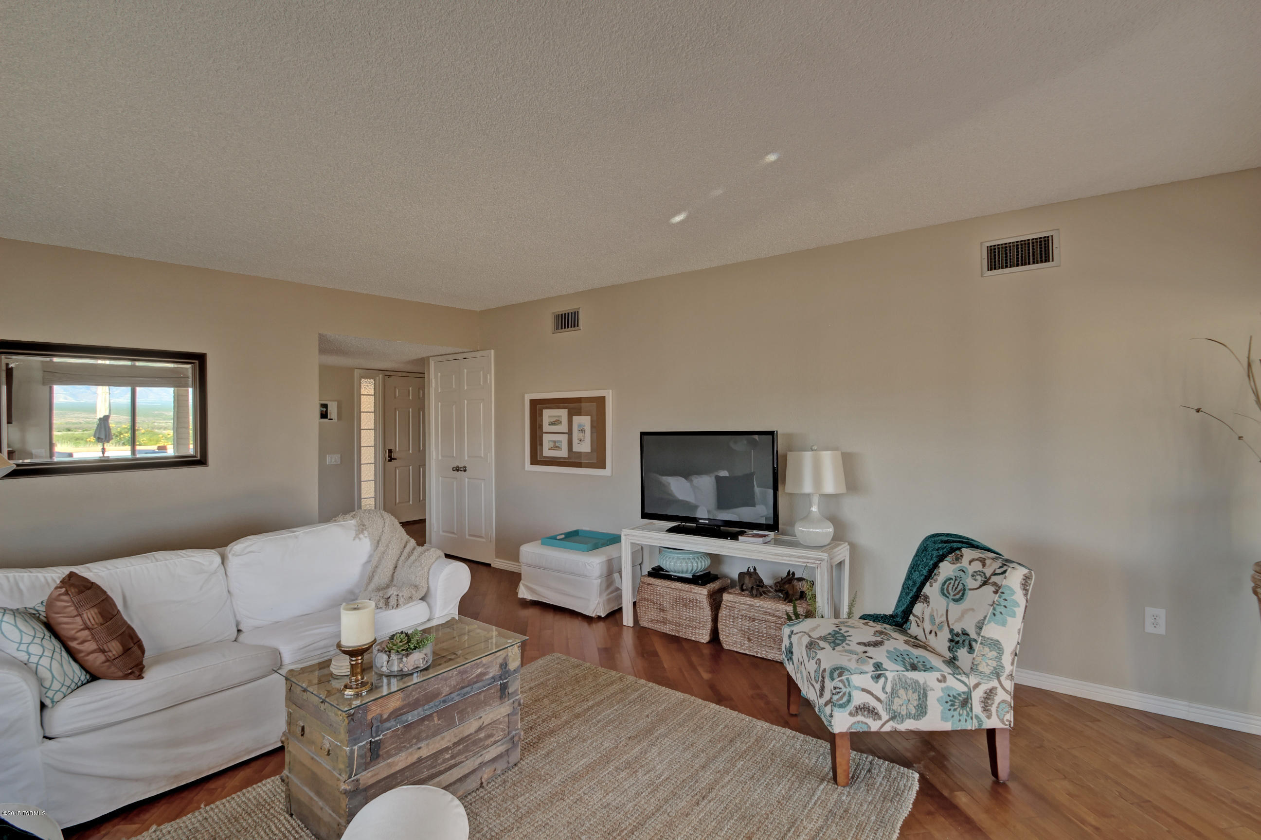 1130 W Mountain View