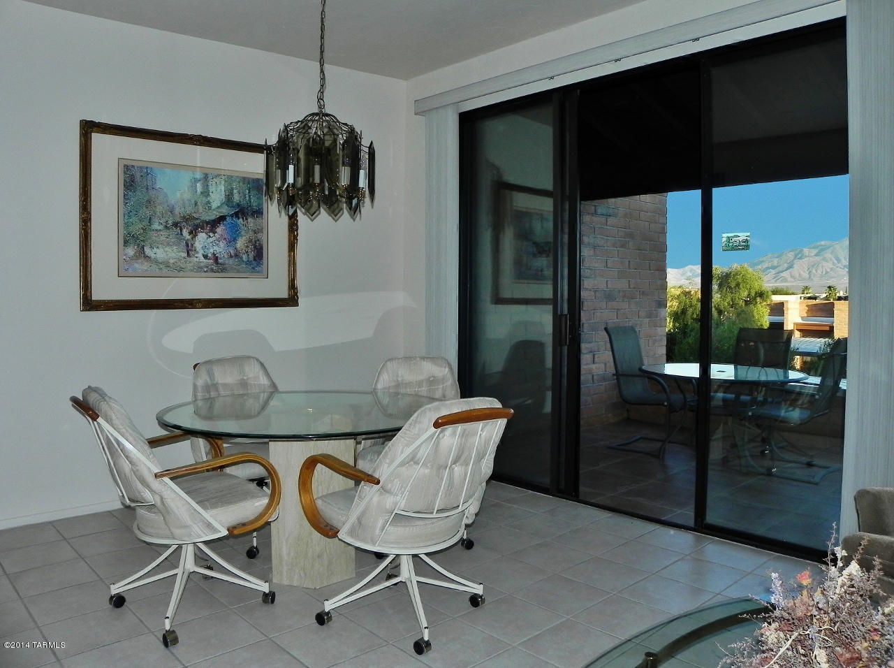 1451 W Desert Hills Drive