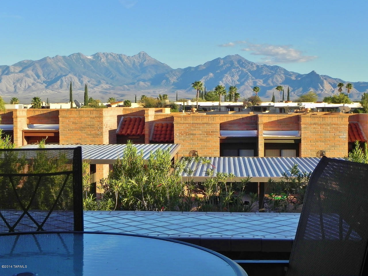 1451 W Desert Hills Drive