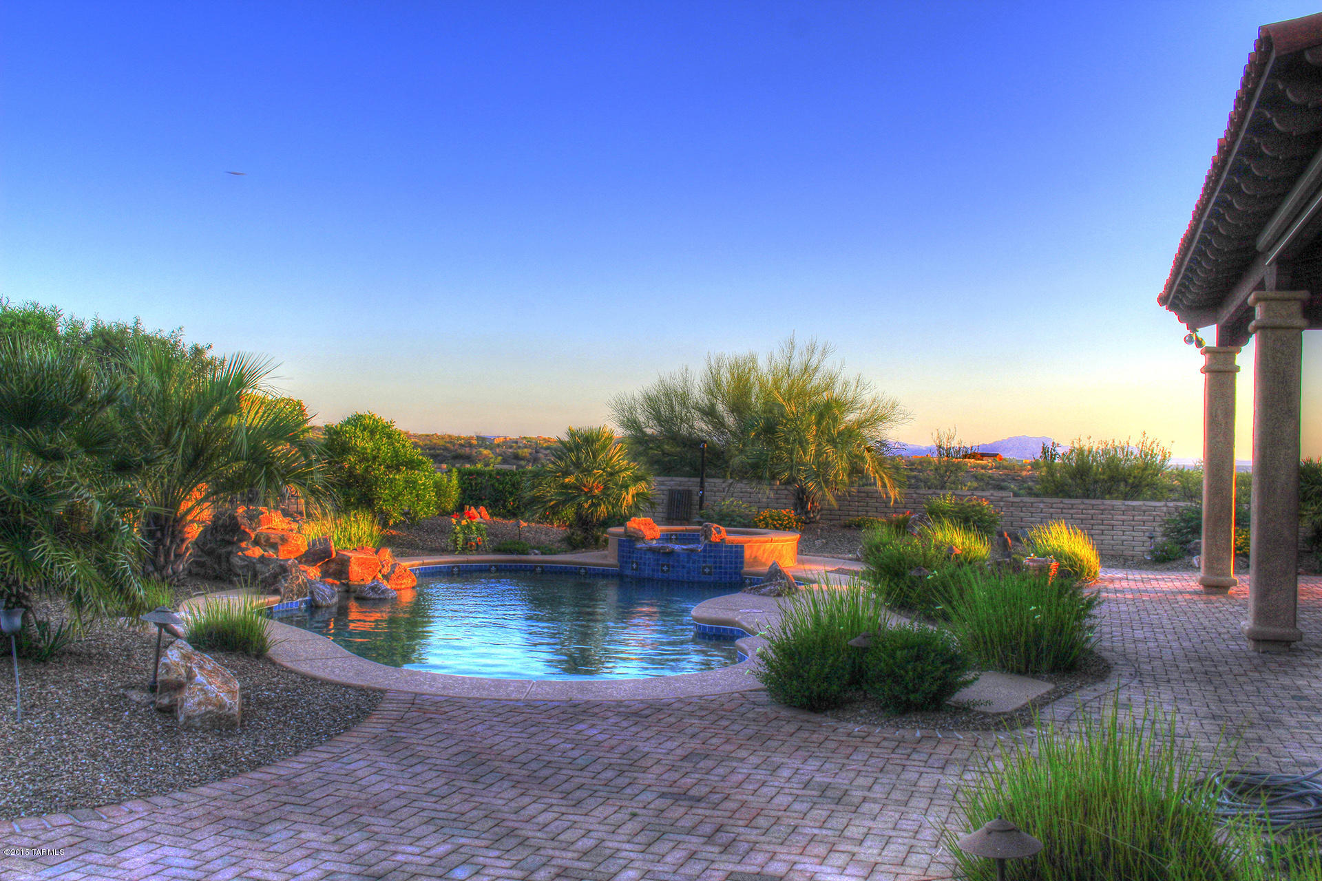 520 E Corte Pasadera Verde