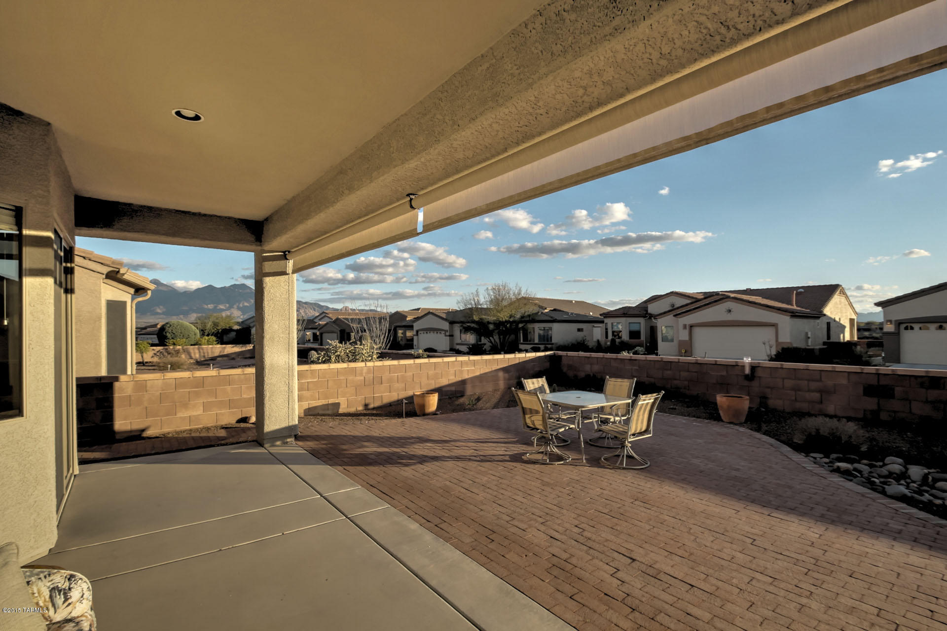 1869 W Via Del Recodo