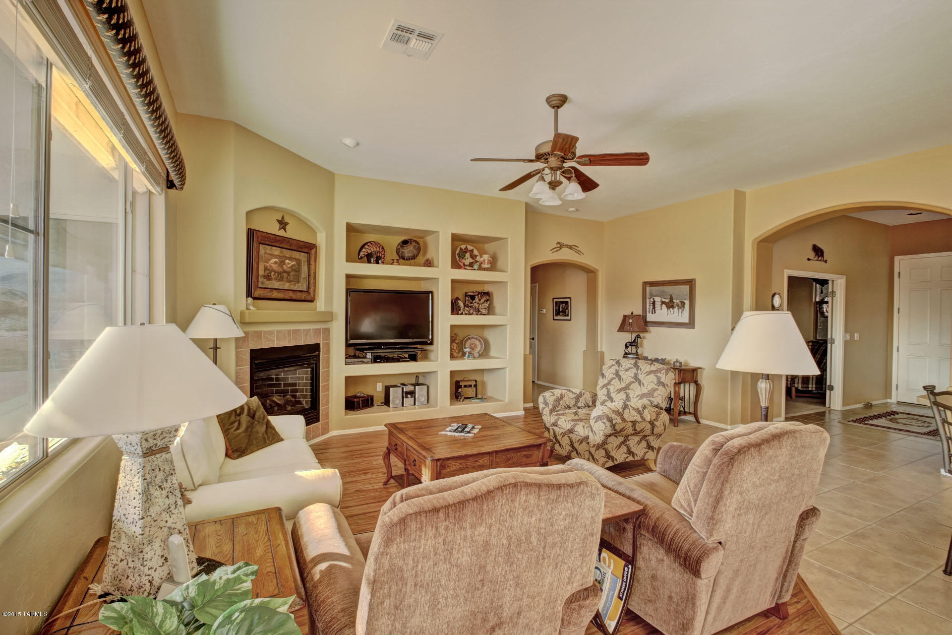 1869 W Via Del Recodo