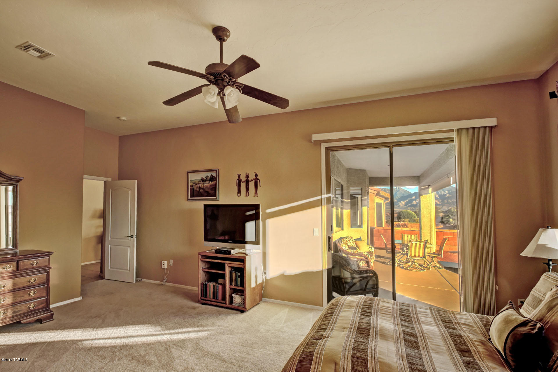 1869 W Via Del Recodo