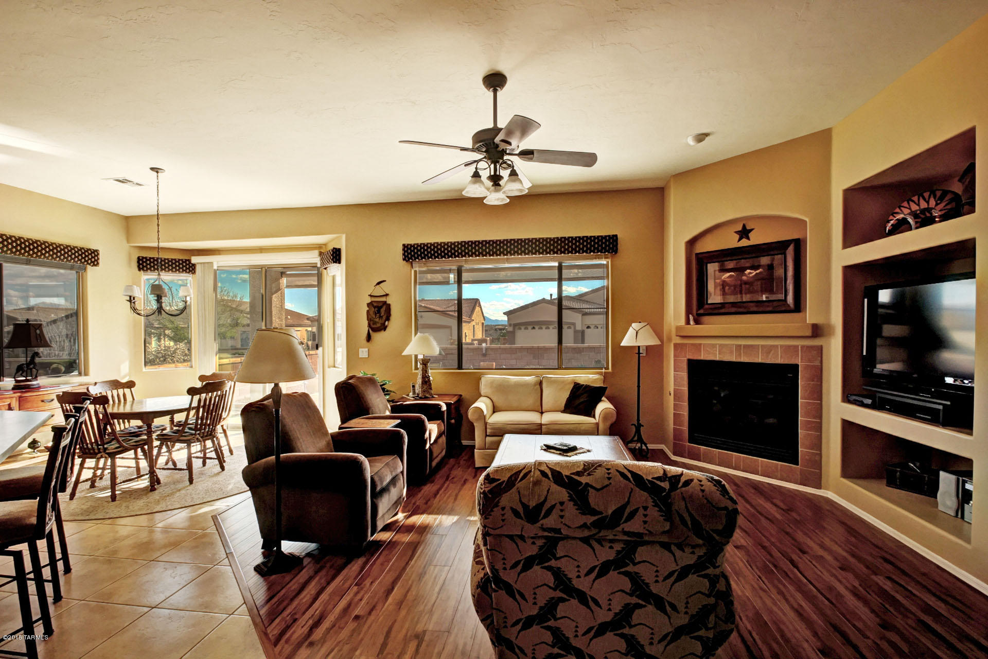 1869 W Via Del Recodo