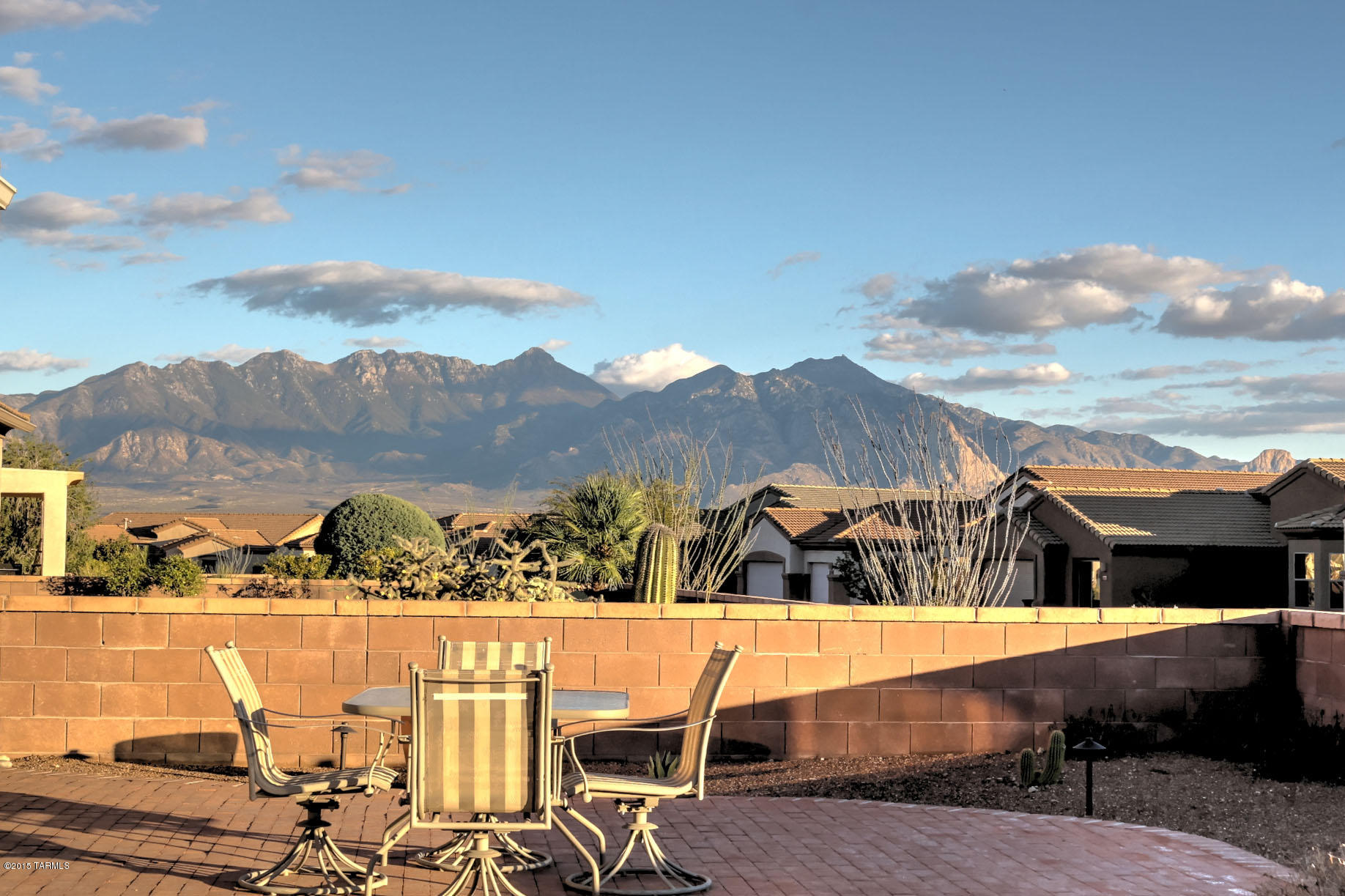 1869 W Via Del Recodo