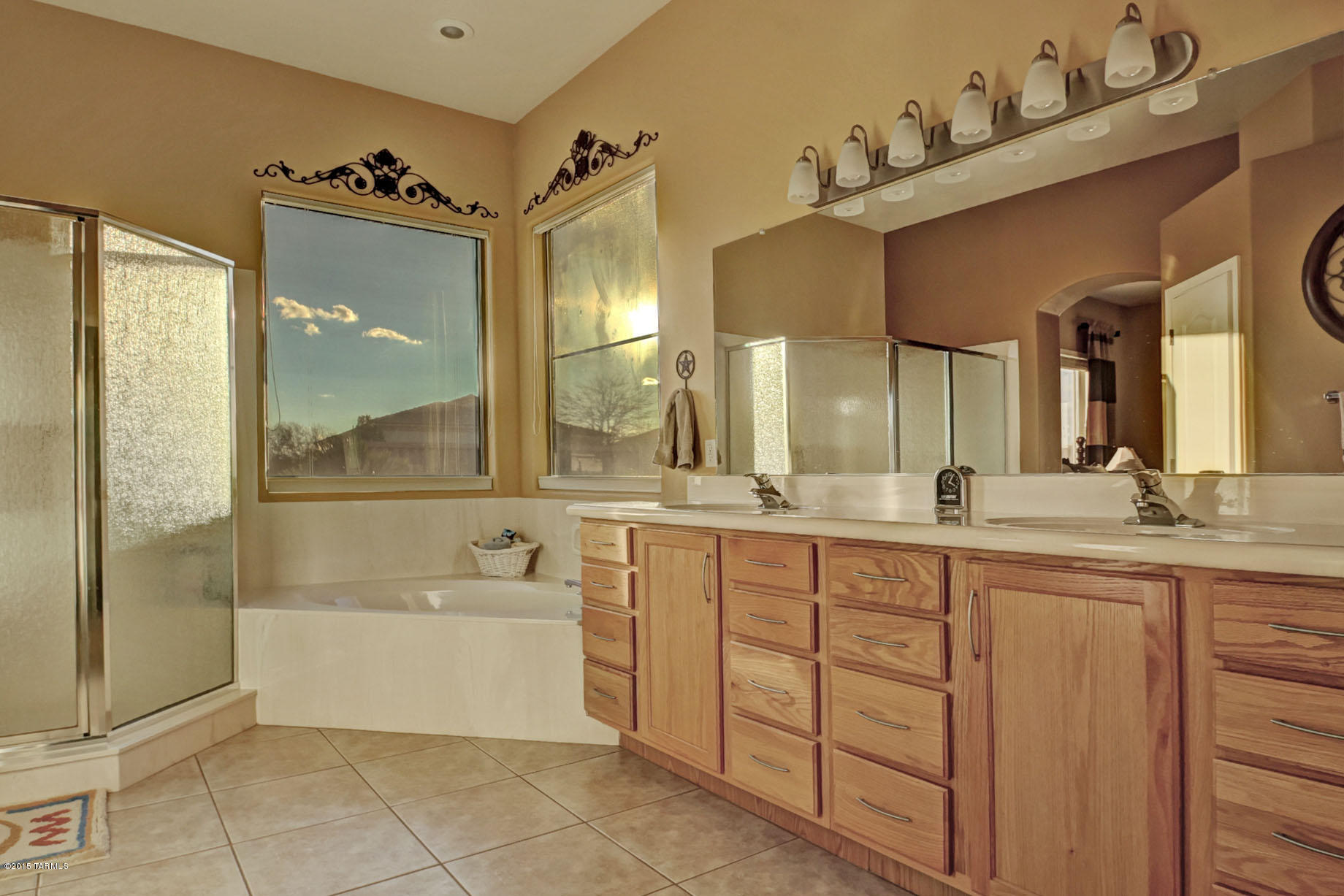 1869 W Via Del Recodo