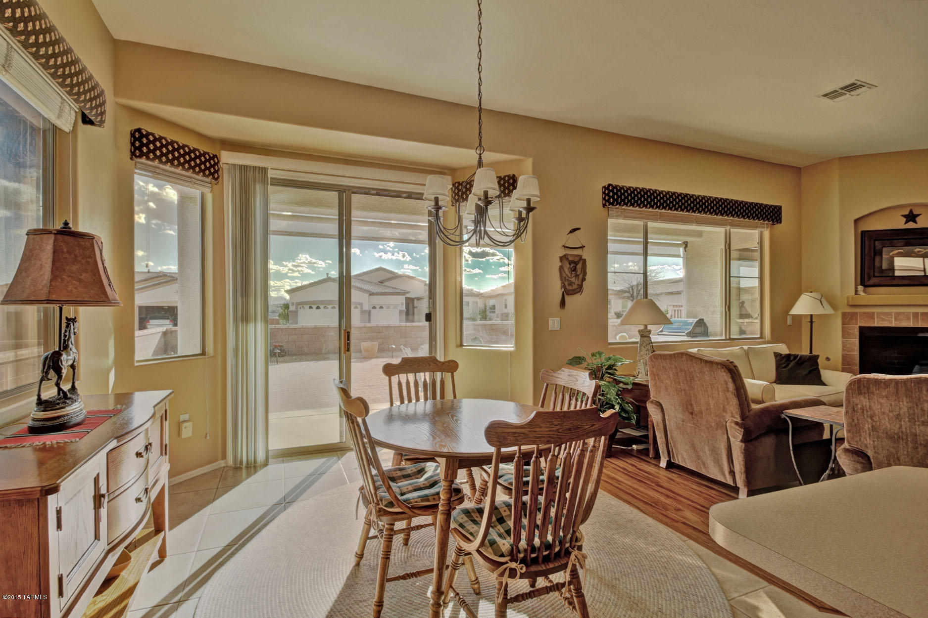 1869 W Via Del Recodo