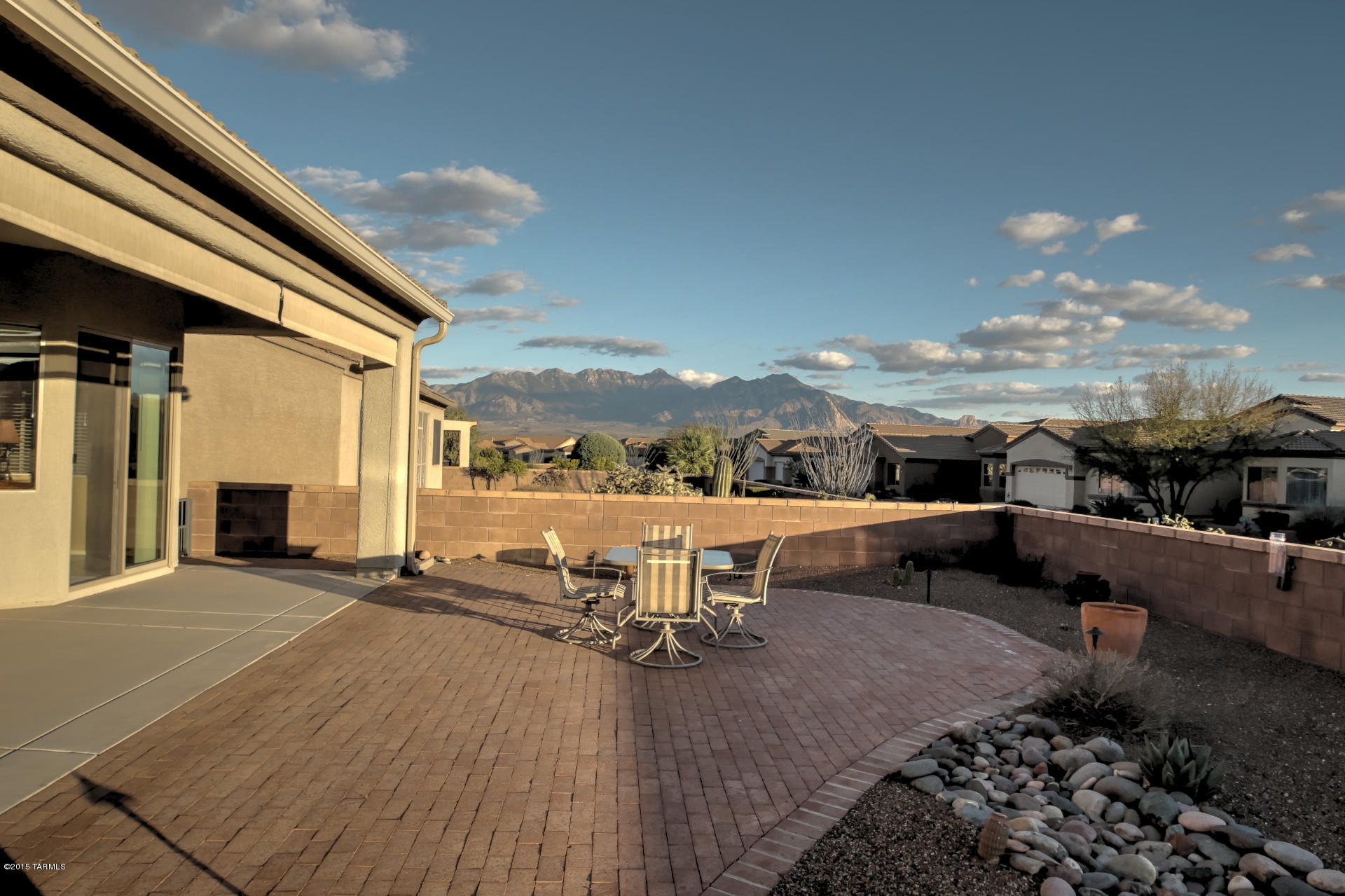 1869 W Via Del Recodo