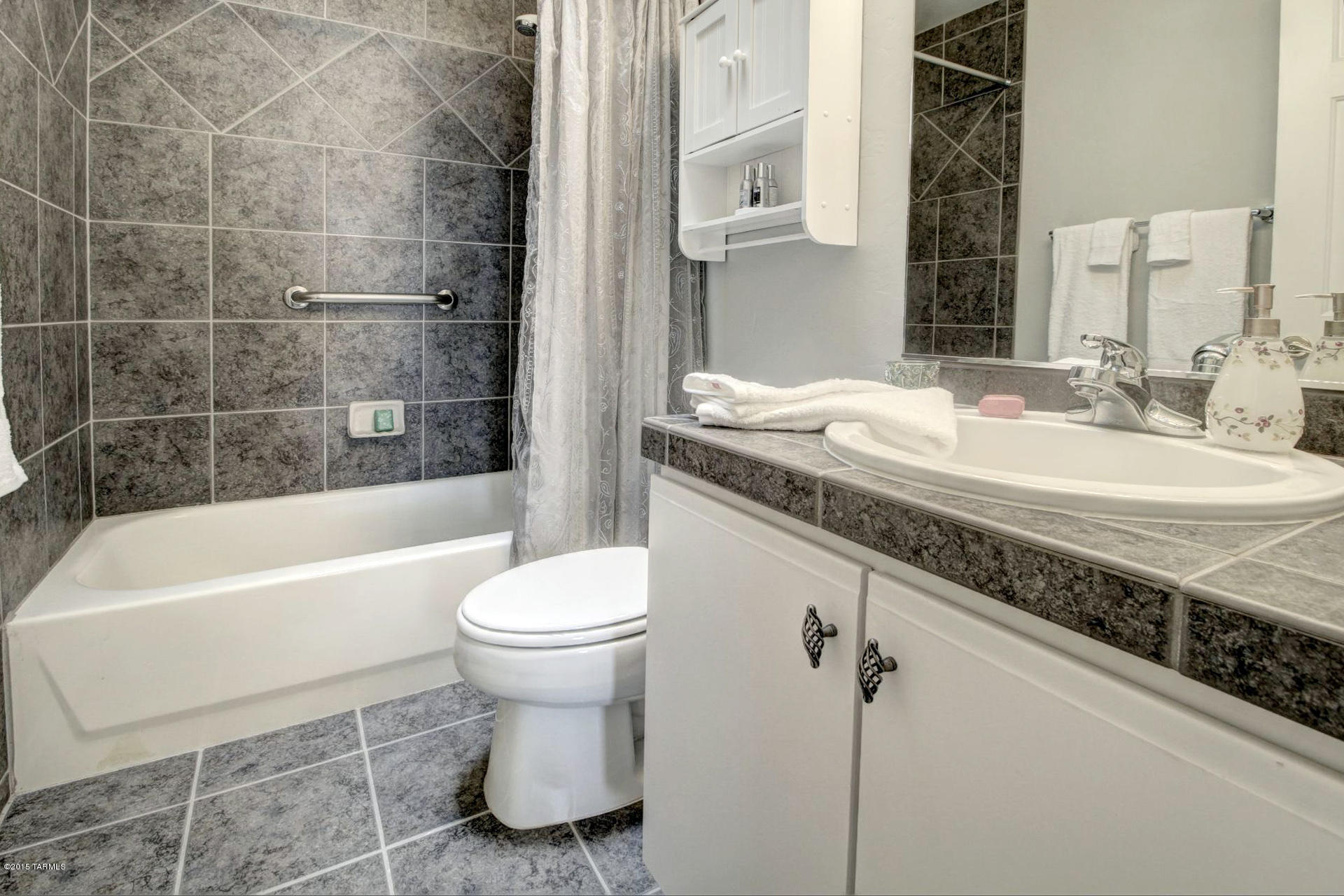 583 W Camino Del Bondadoso