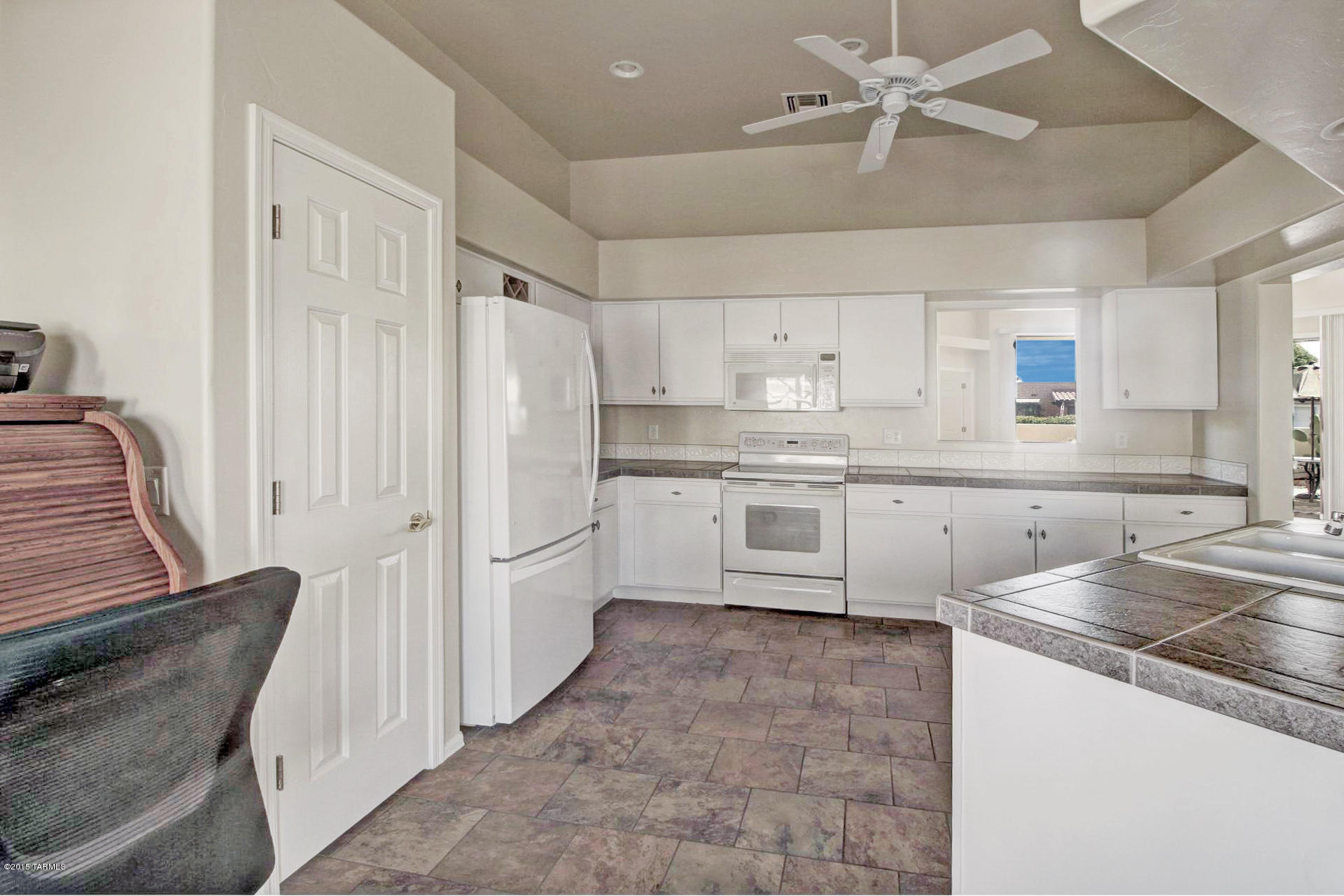 583 W Camino Del Bondadoso