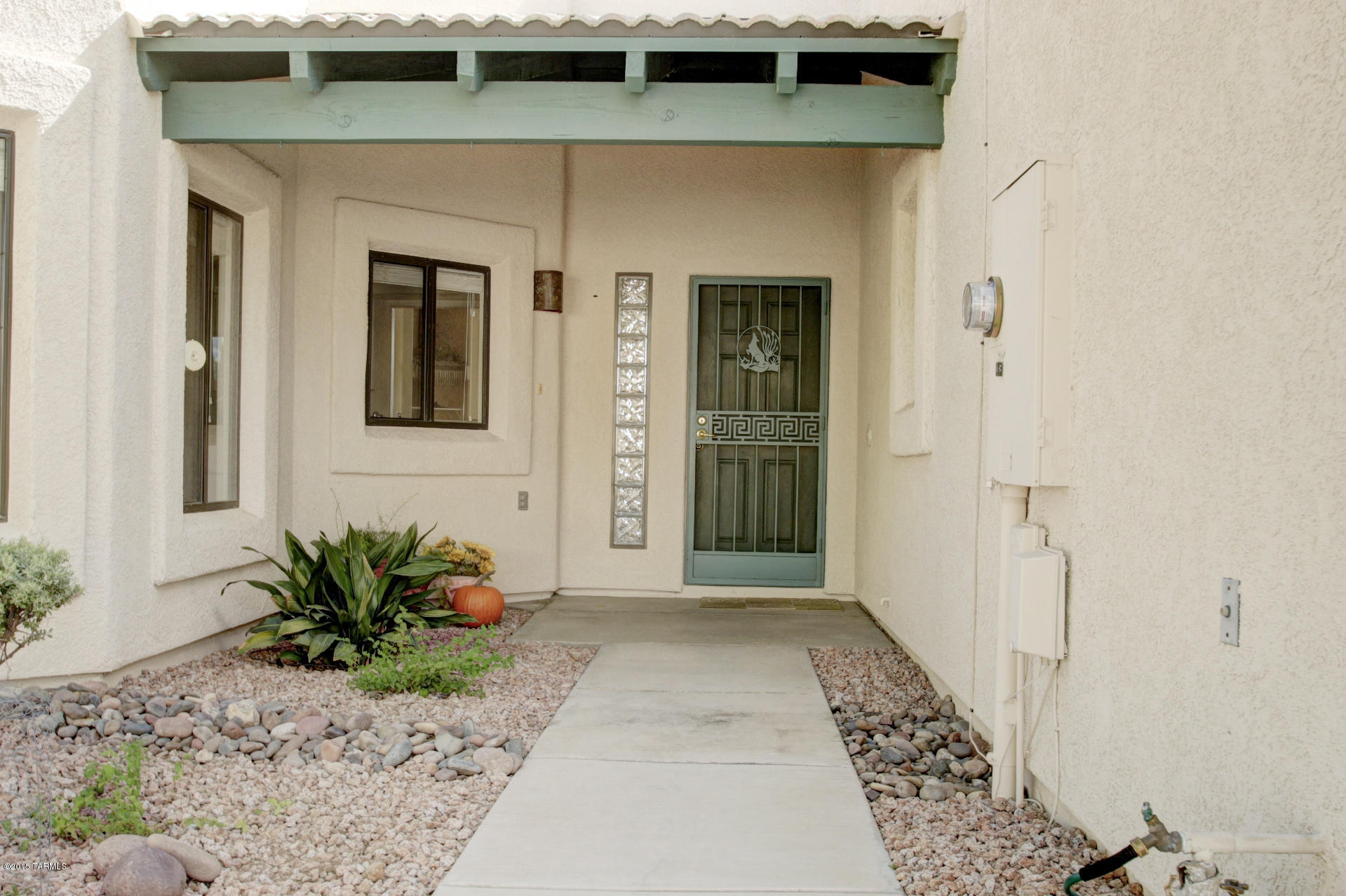 583 W Camino Del Bondadoso