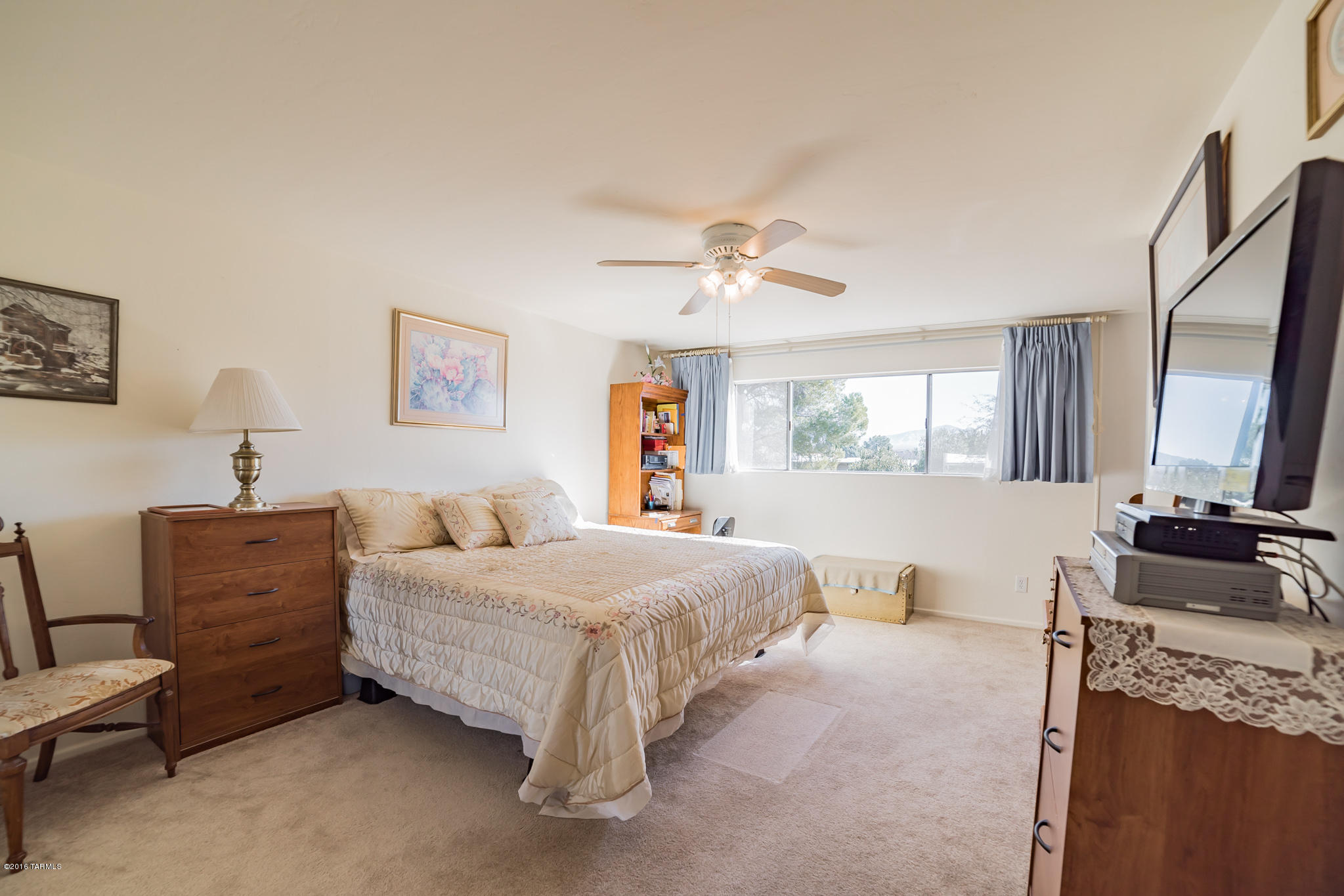 1611 S San Carla